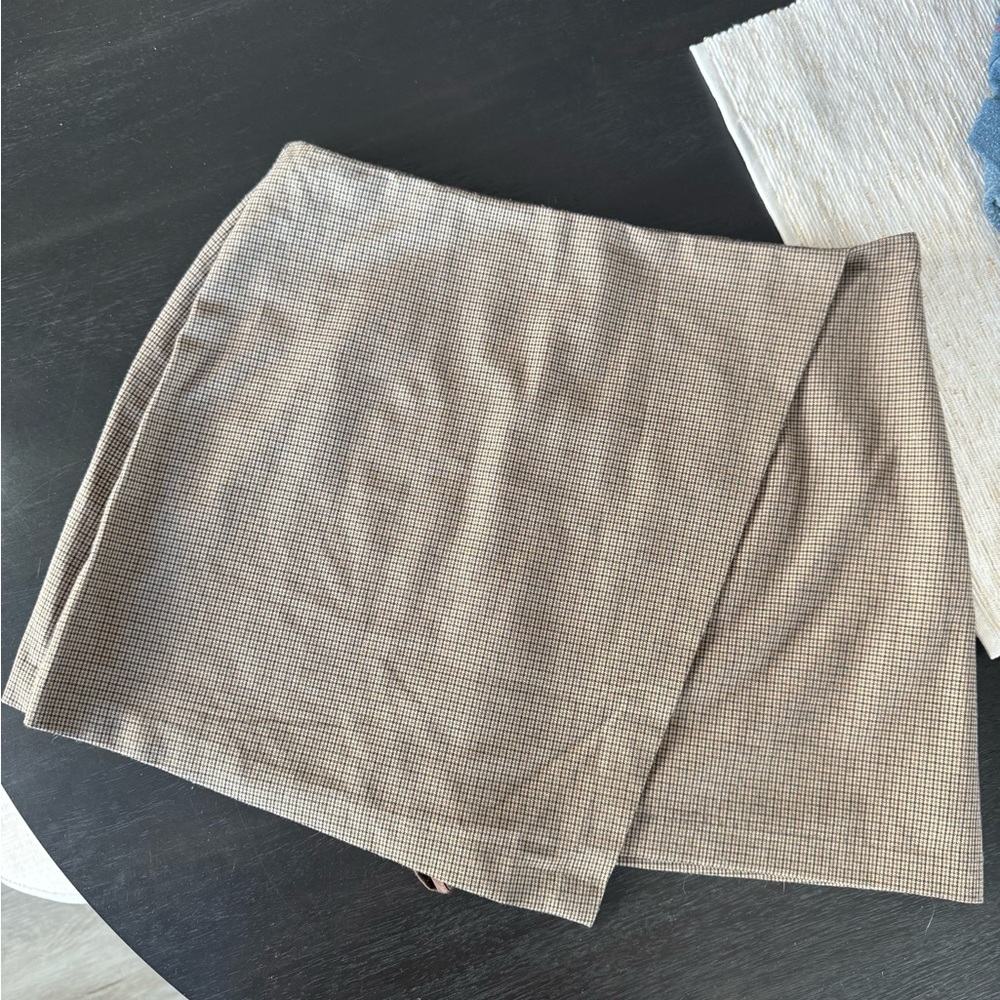 Abercrombie & Fitch Mini Scarlett Skort